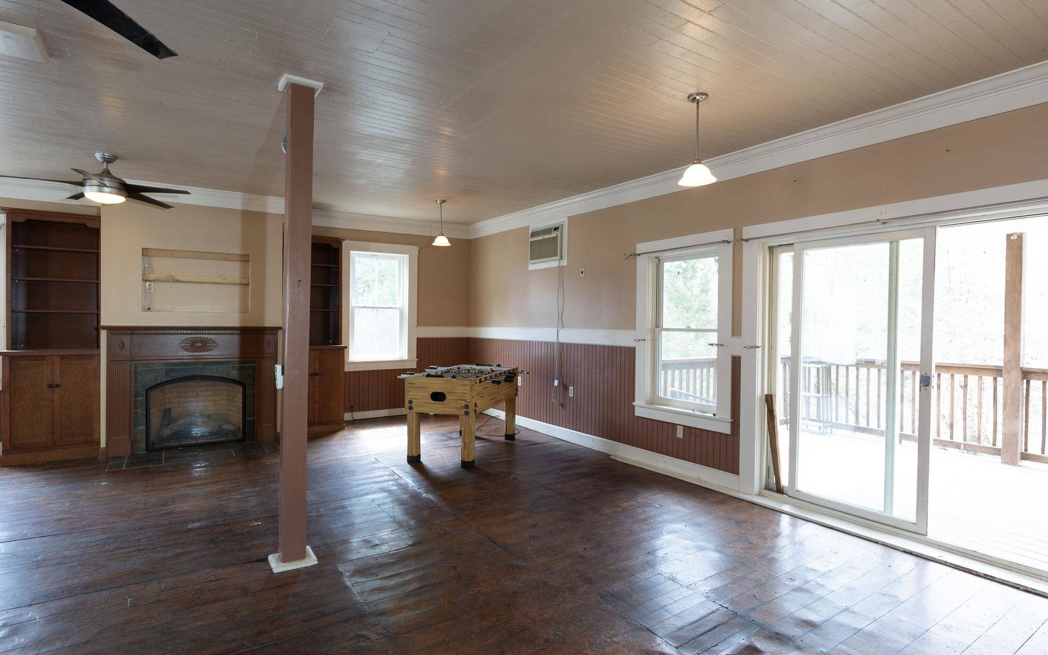 Chesterfield, NH 03466,73 Main ST #1