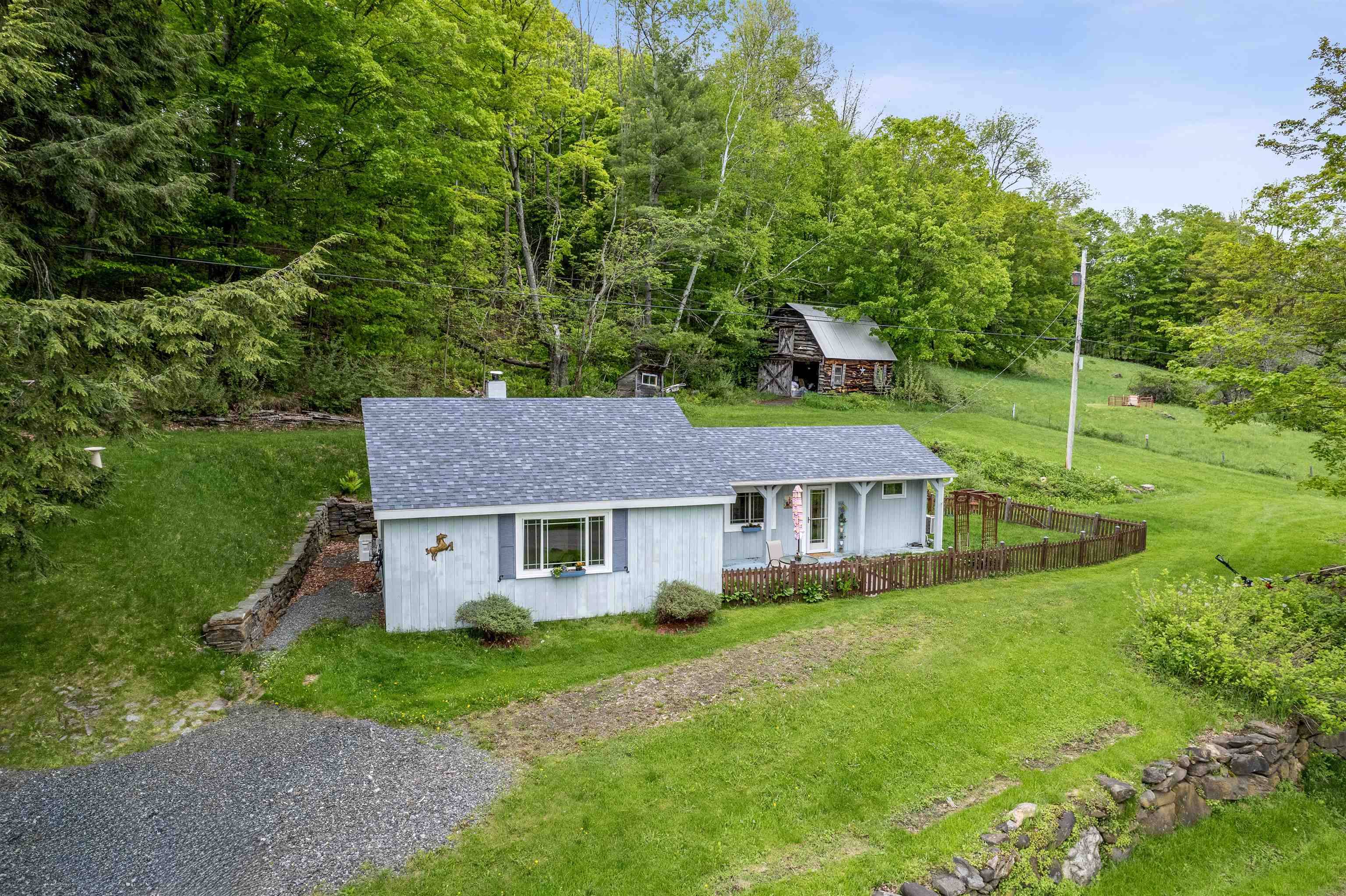 879 Dairy Hill RD, Royalton, VT 05068