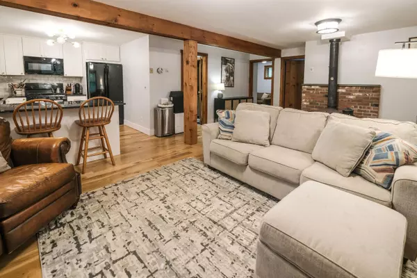 Mount Holly, VT 05742,539 Route 155