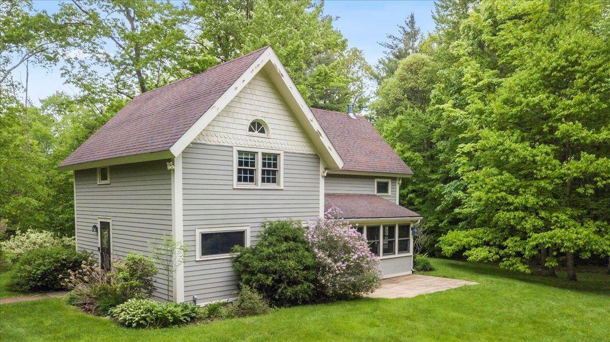 Pownal, VT 05261,379 Swallow Hill RD
