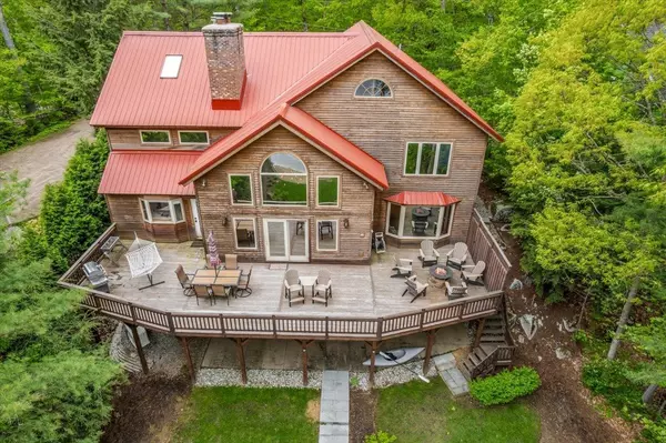 46 Toltec Point RD, Moultonborough, NH 03254