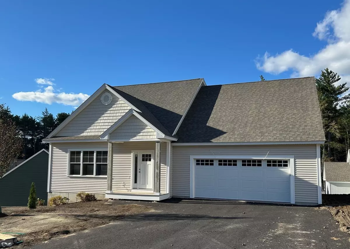 Nashua, NH 03064,18 Juliana AVE