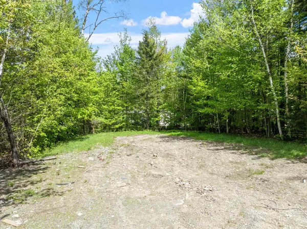 14 Reid CIR, Bethlehem, NH 03574