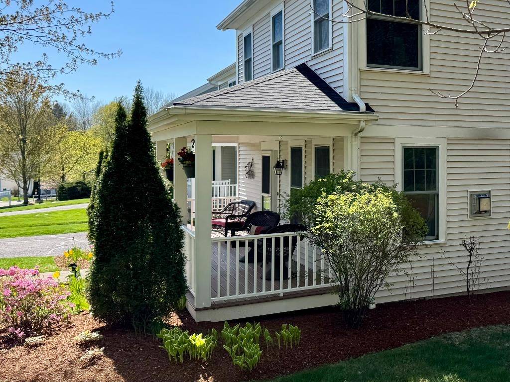 Essex, VT 05452,1 Stannard DR