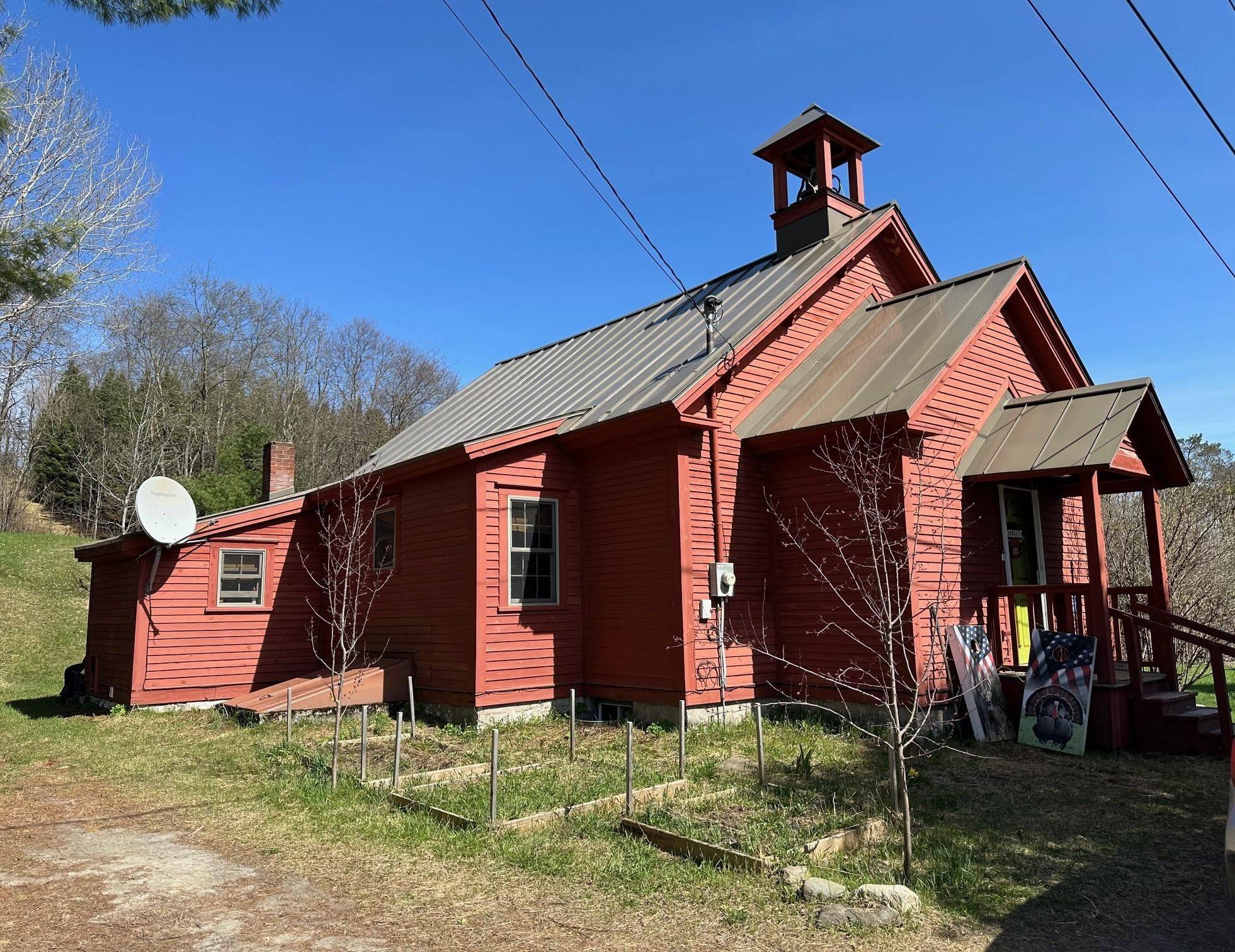 Danville, VT 05828,2884 Tampico RD