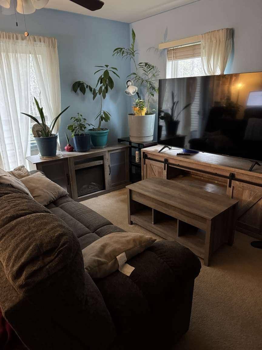 South Burlington, VT 05403,87 Juniper DR