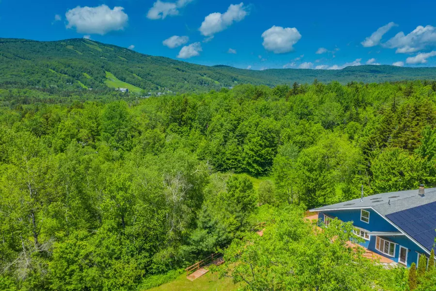 55 Joans Ridge RD, Dover, VT 05356