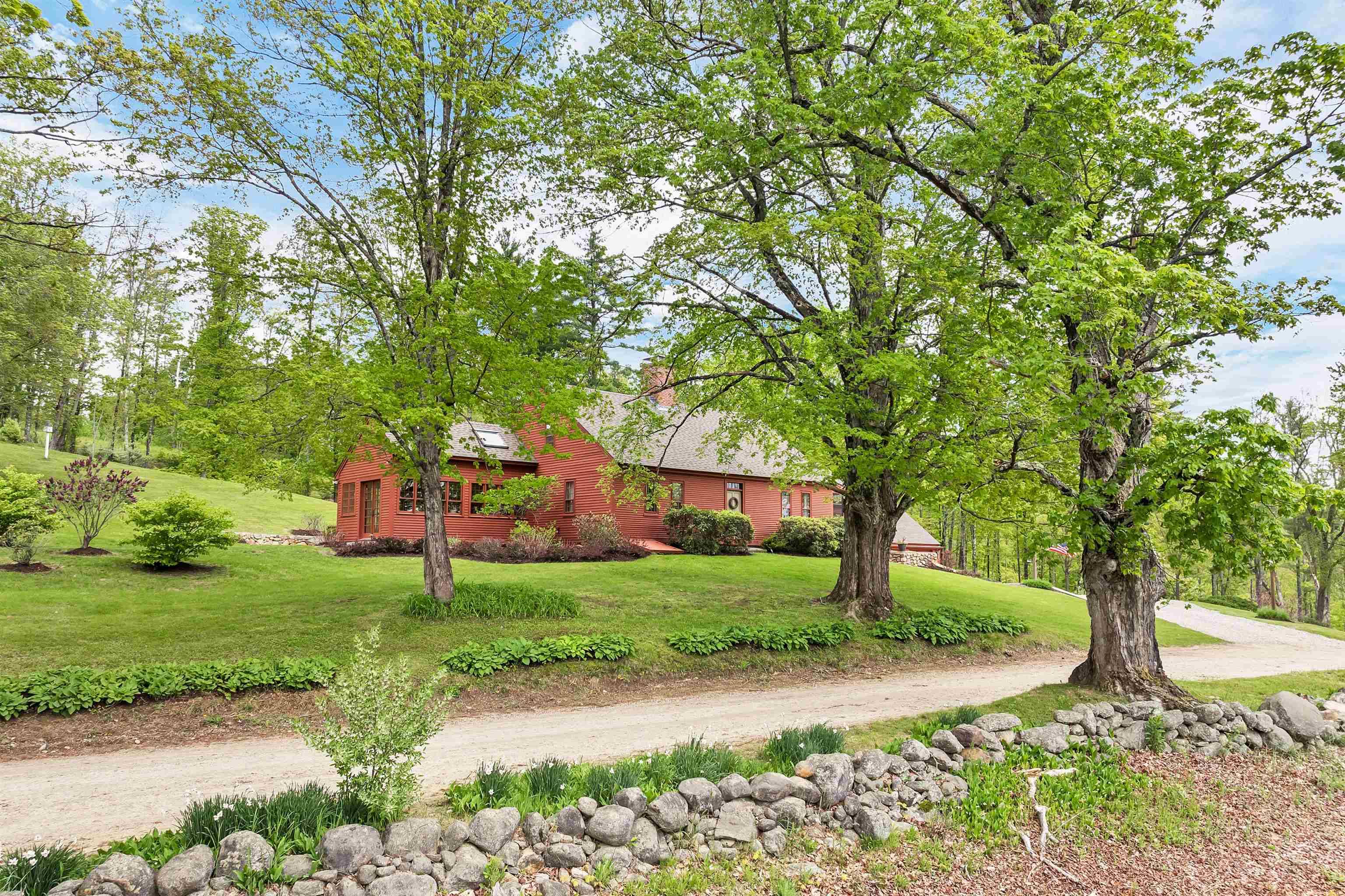 Barnstead, NH 03225,74 Bartlett RD