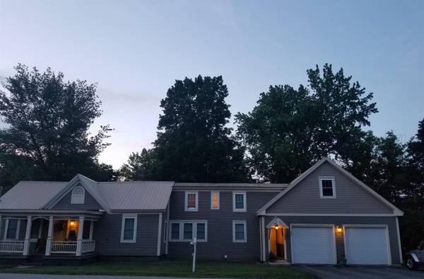22 Chestnut ST, Claremont, NH 03743