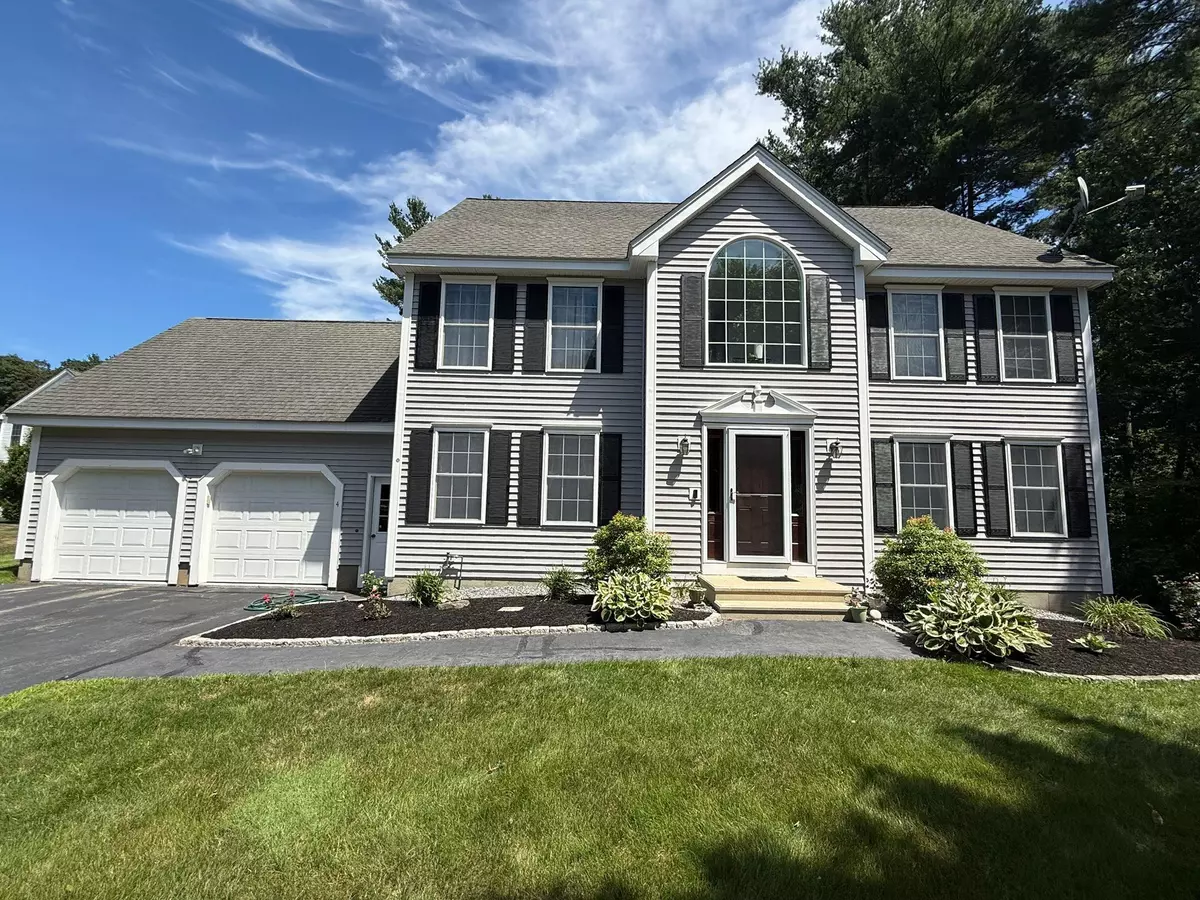 Nashua, NH 03062,4 Sunblaze DR