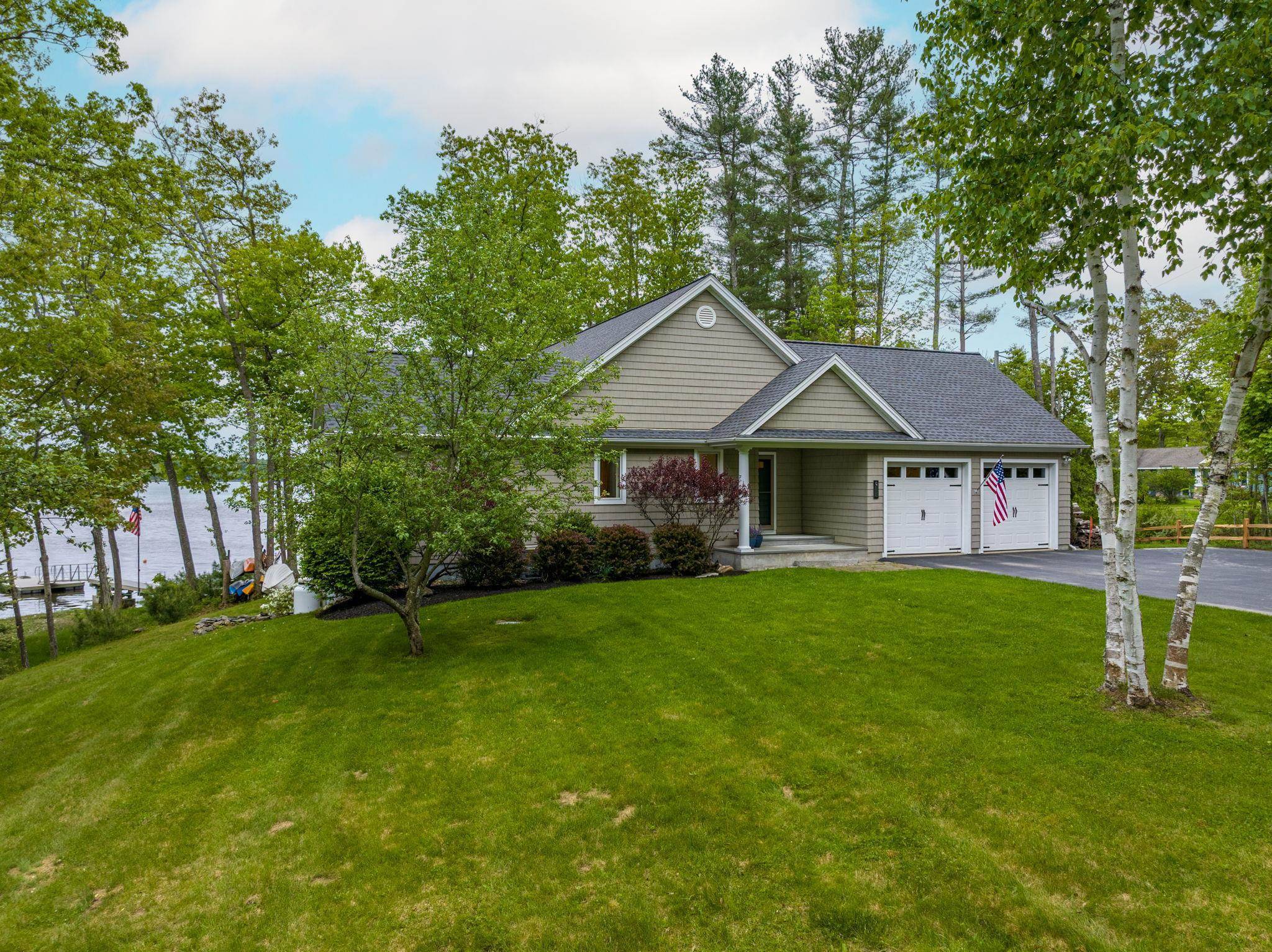 Durham, NH 03824,263 Durham Point RD