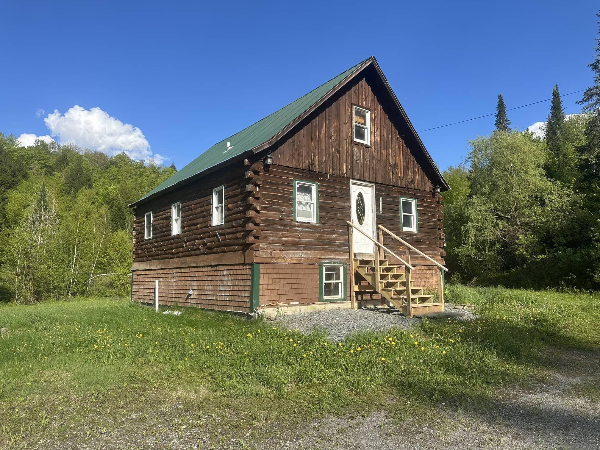 3342 East Hill RD, Wolcott, VT 05680
