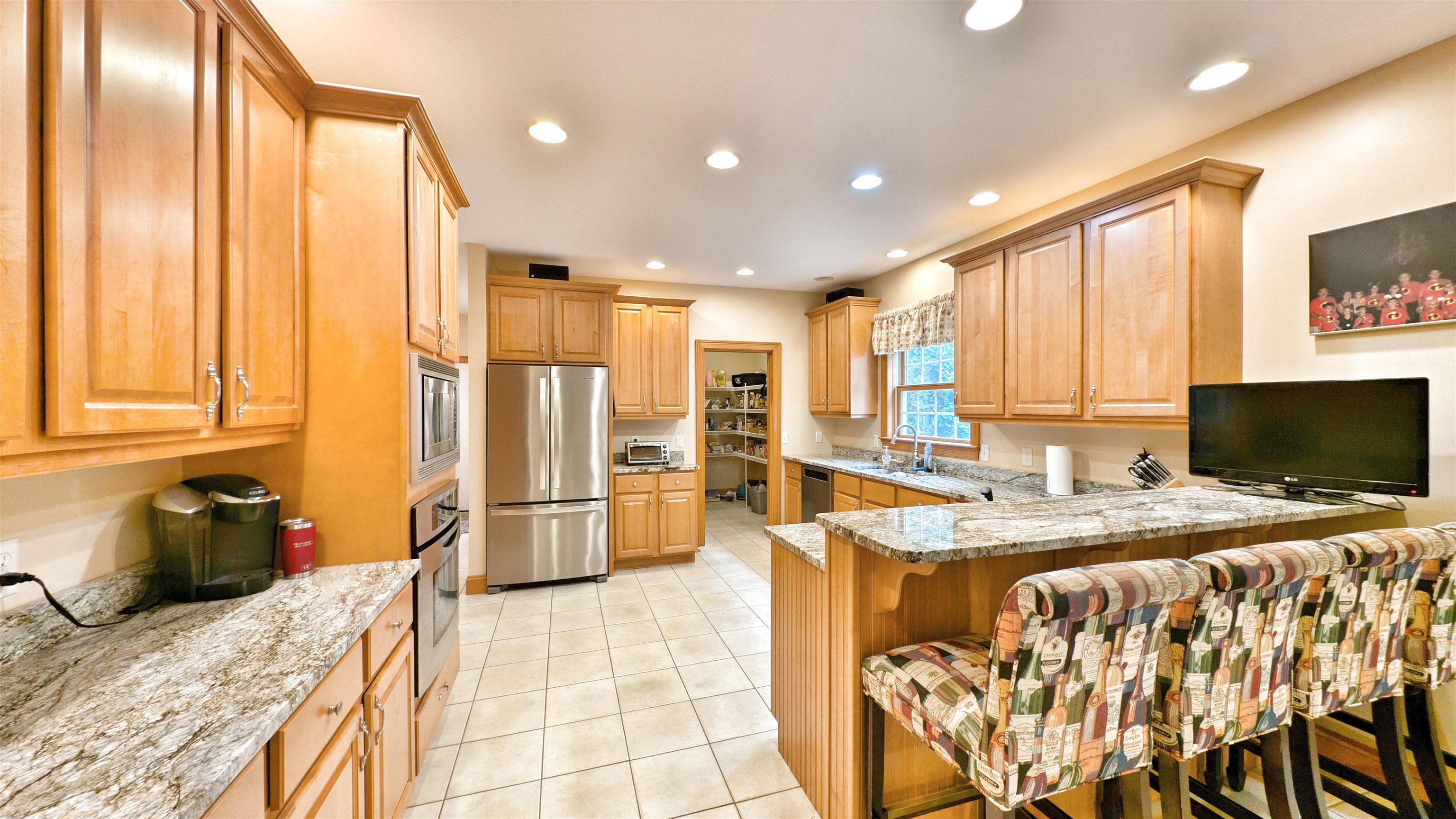 Pembroke, NH 03275,927 Borough RD