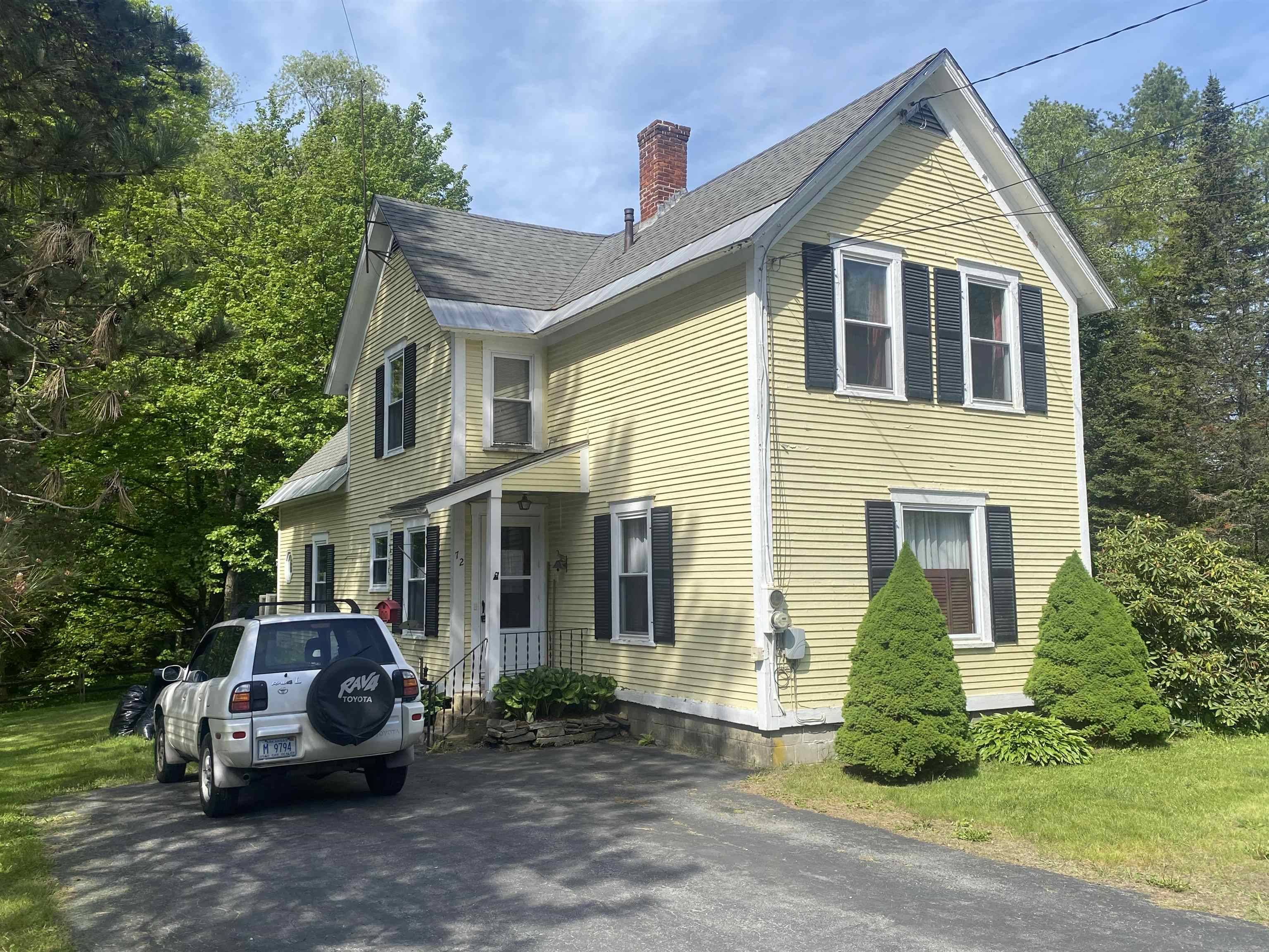72 Chester RD,  Springfield,  VT 05156