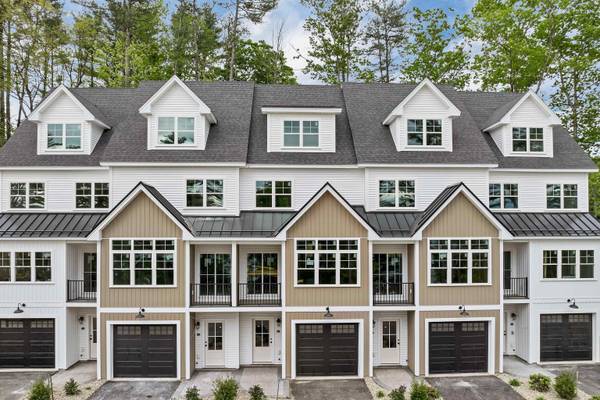60 White Oaks RD #26, Laconia, NH 03246