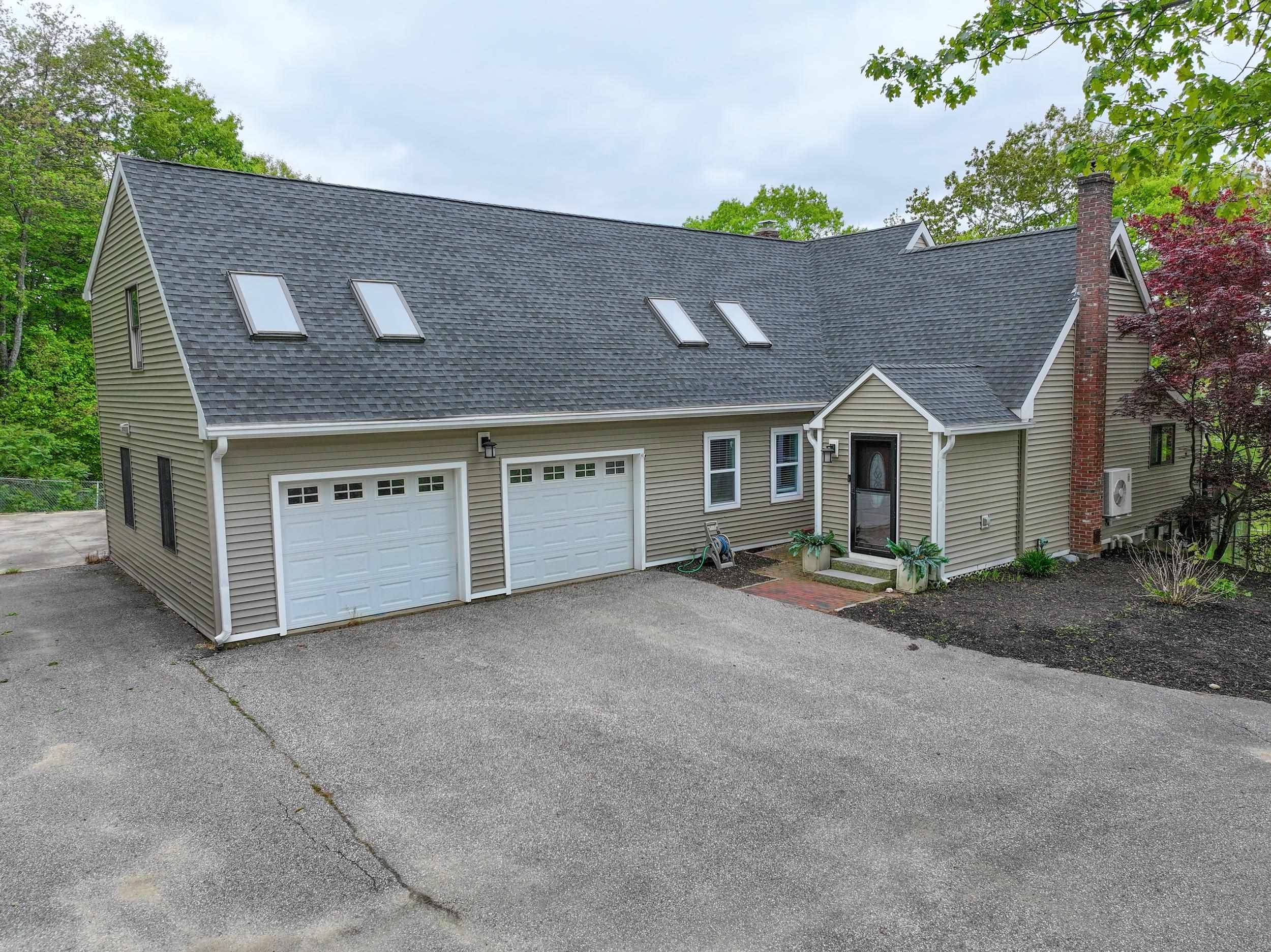 Deerfield, NH 03037,278 North RD