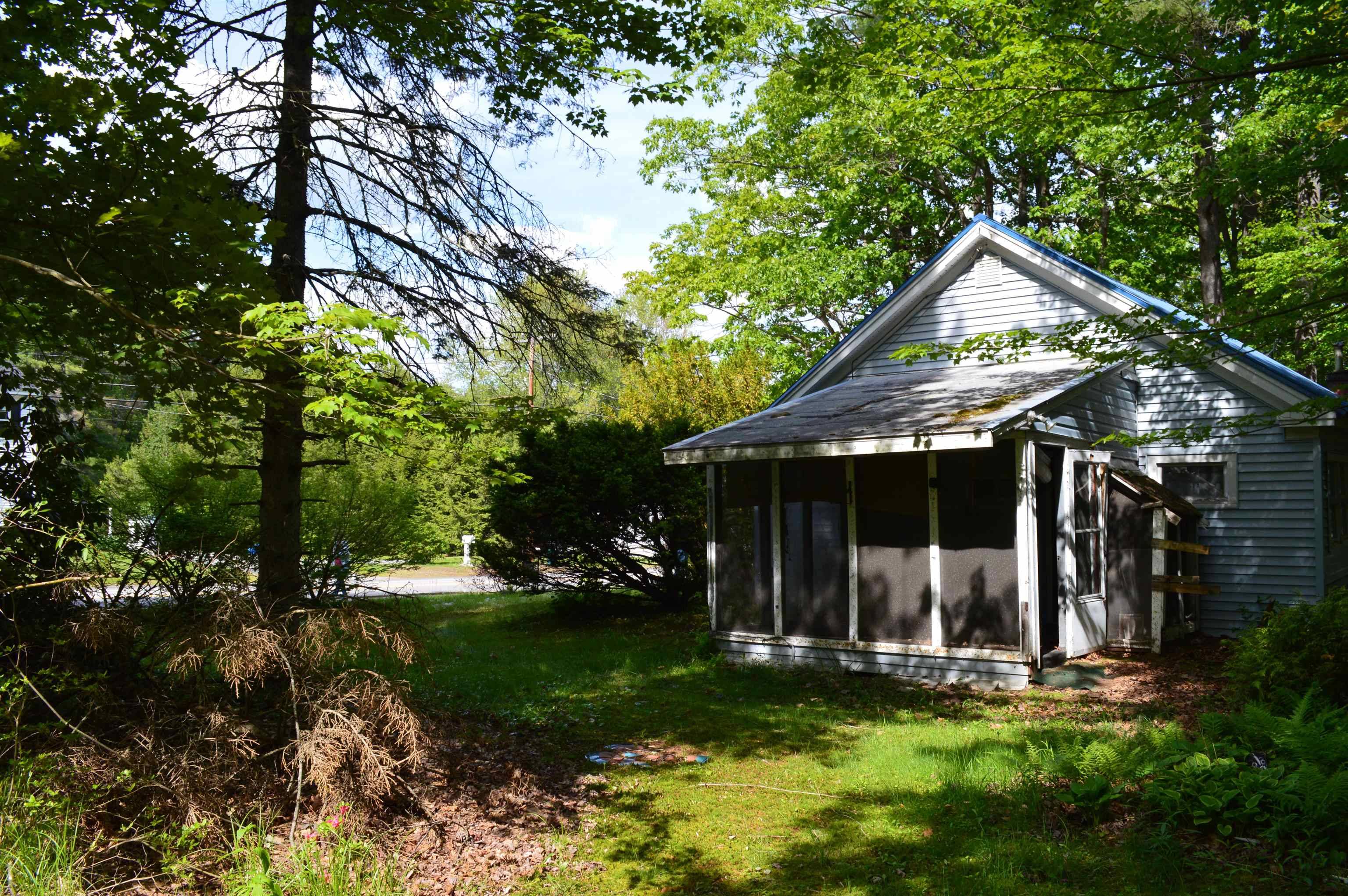 Pembroke, NH 03275,229 Academy RD