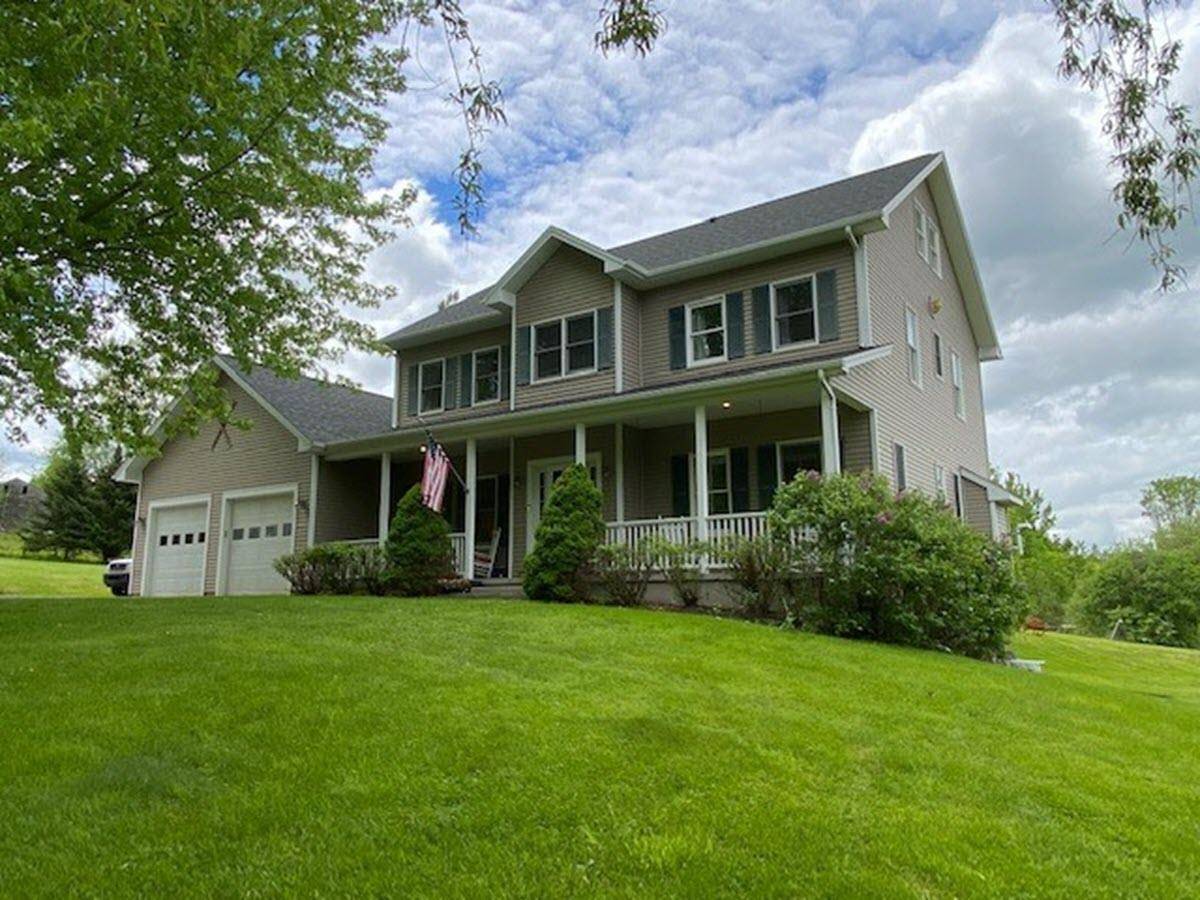 647 Poker Hill RD, Underhill, VT 05489