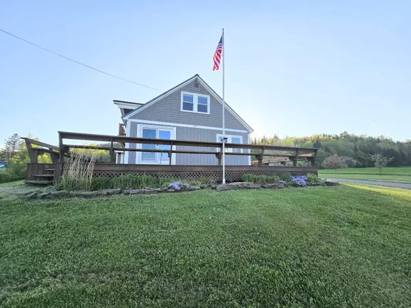 Stewartstown, NH 03597,597 Noyes RD