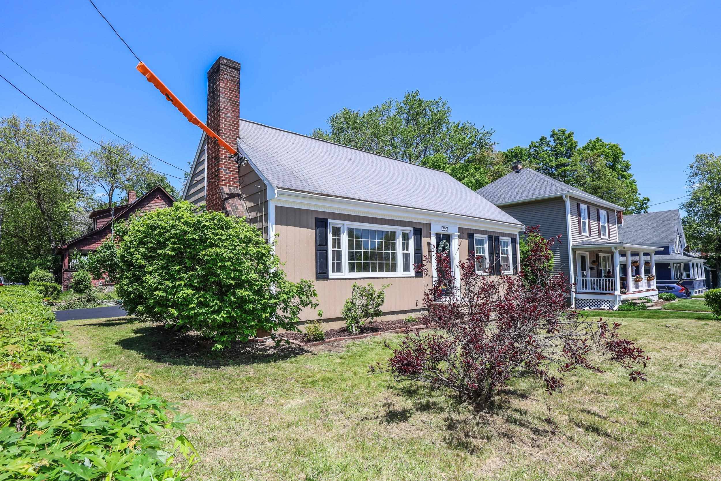 Manchester, NH 03104,798 HANOVER ST
