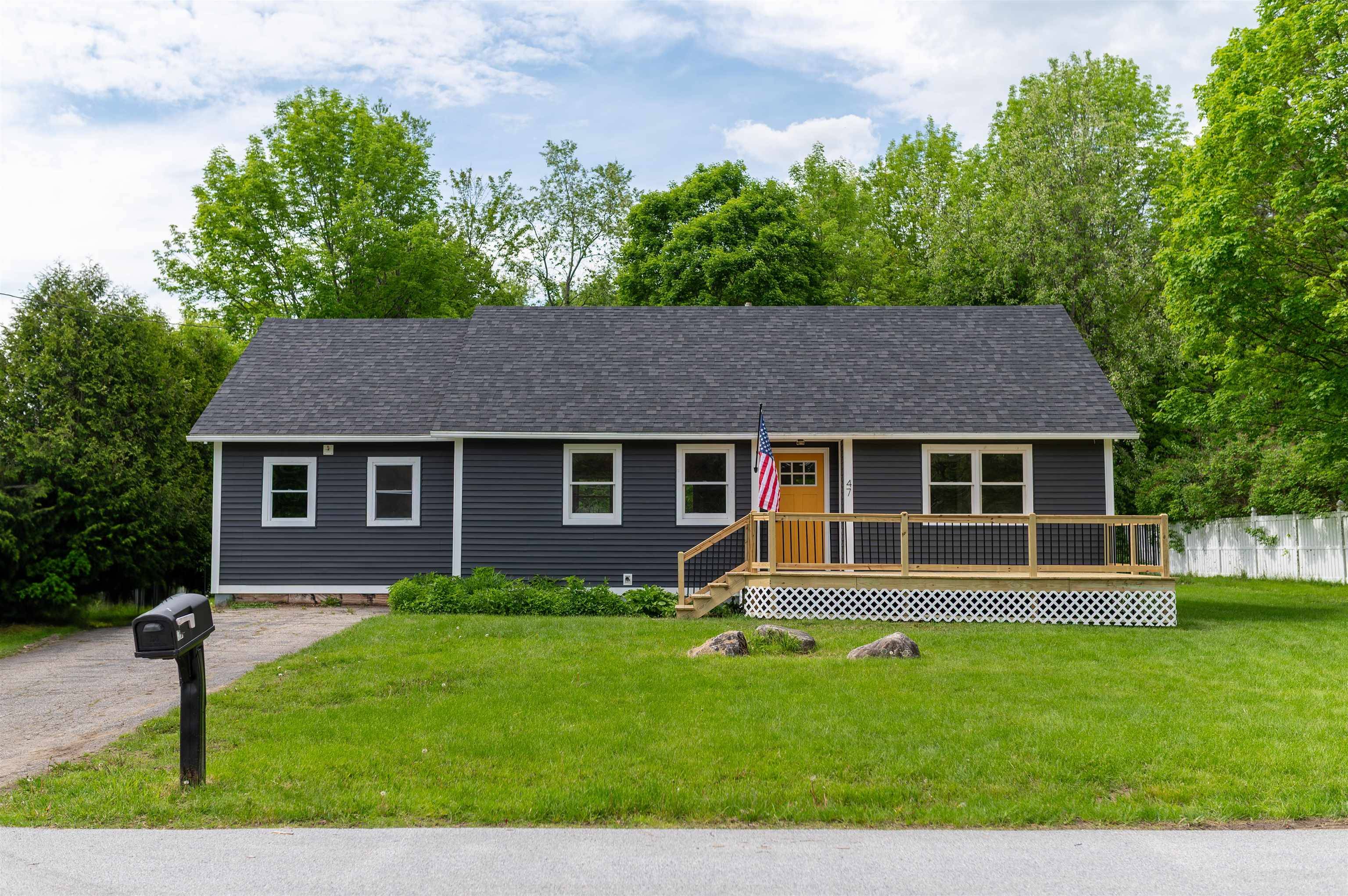 47 Hillcrest RD, Rutland City, VT 05701