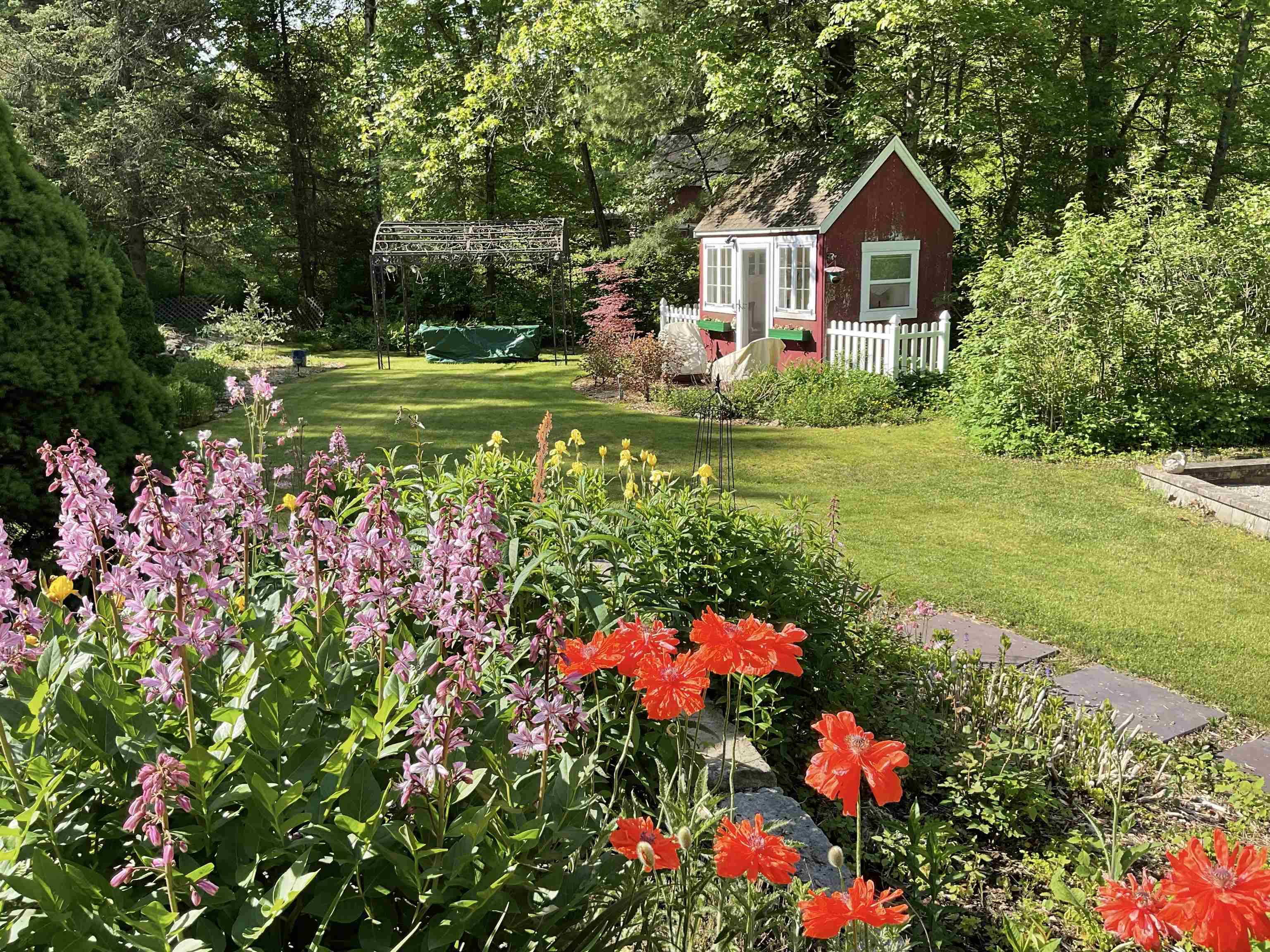 Amherst, NH 03031,2 Mack Hill RD