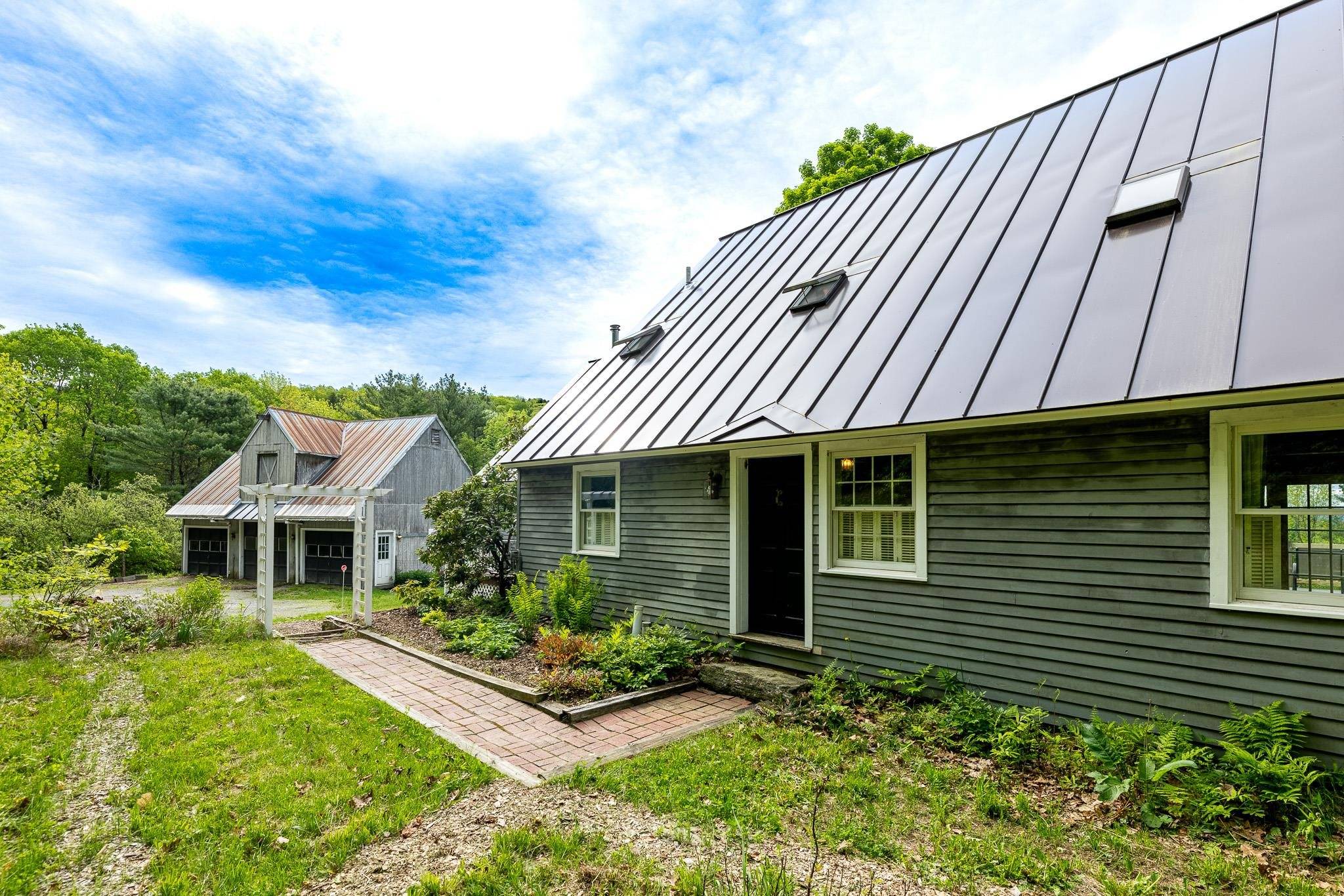 647 Pero Hill RD, Thetford, VT 05075