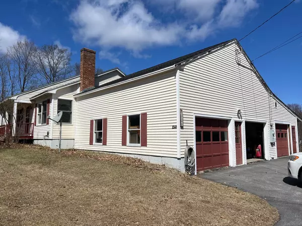 Epsom, NH 03234,2148 Dover RD