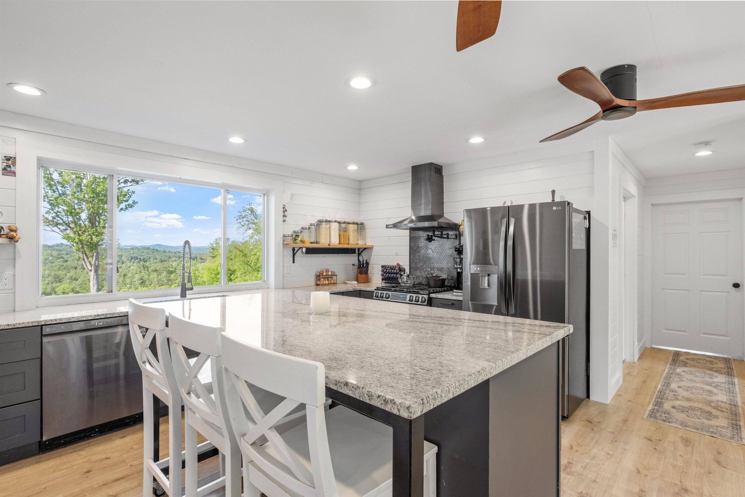 Loudon, NH 03307,92 Flagg RD
