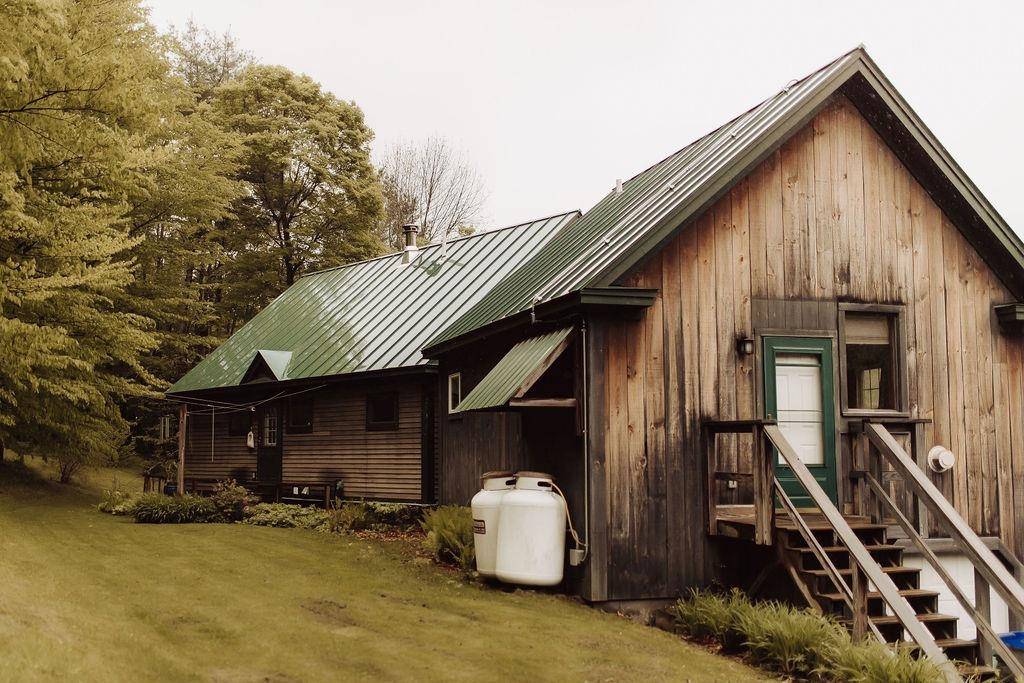 Strafford, VT 05070,2 Judd LN