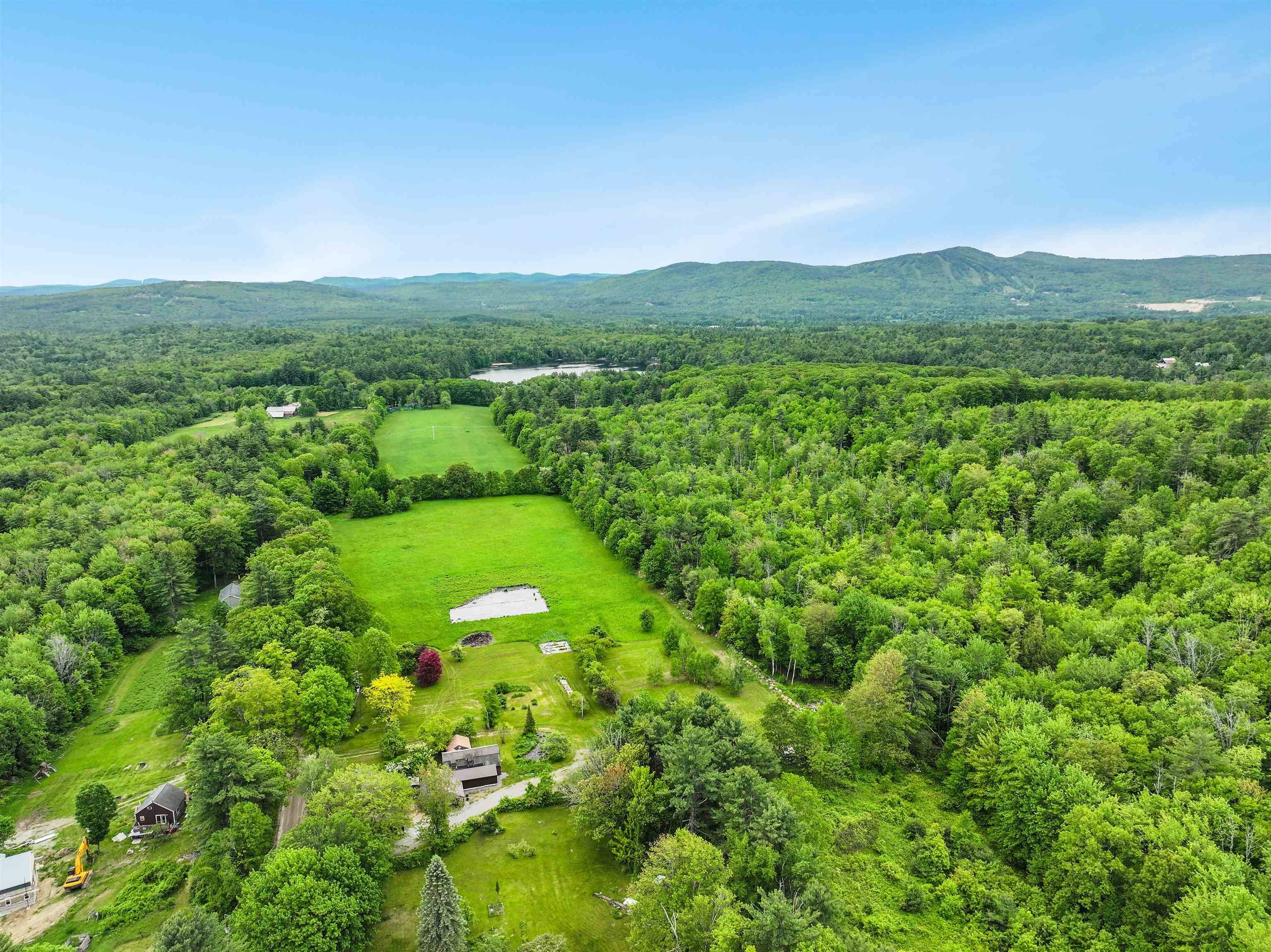 Henniker, NH 03242,253 French RD