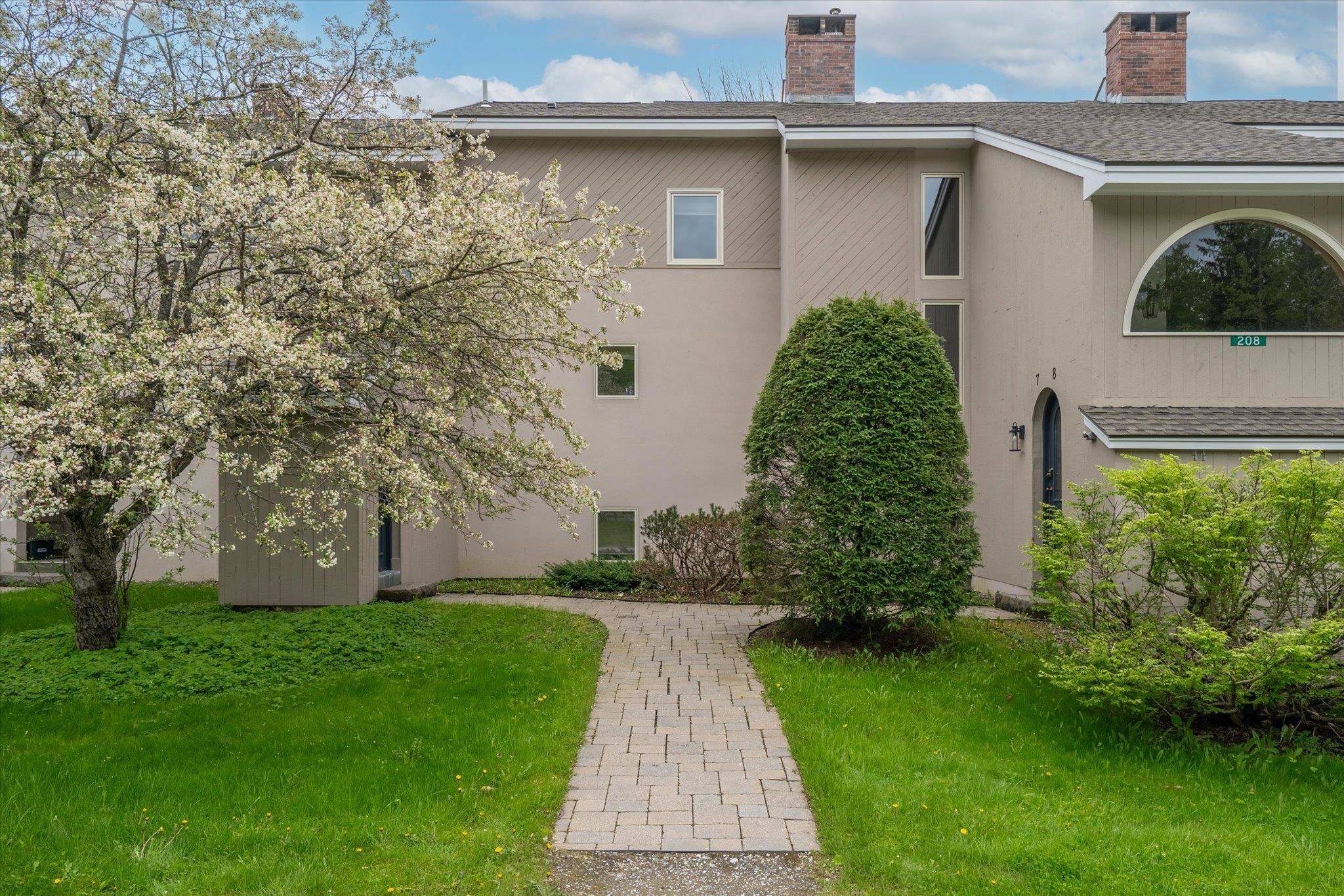 Killington, VT 05751,208 Northside DR #Unit A-10