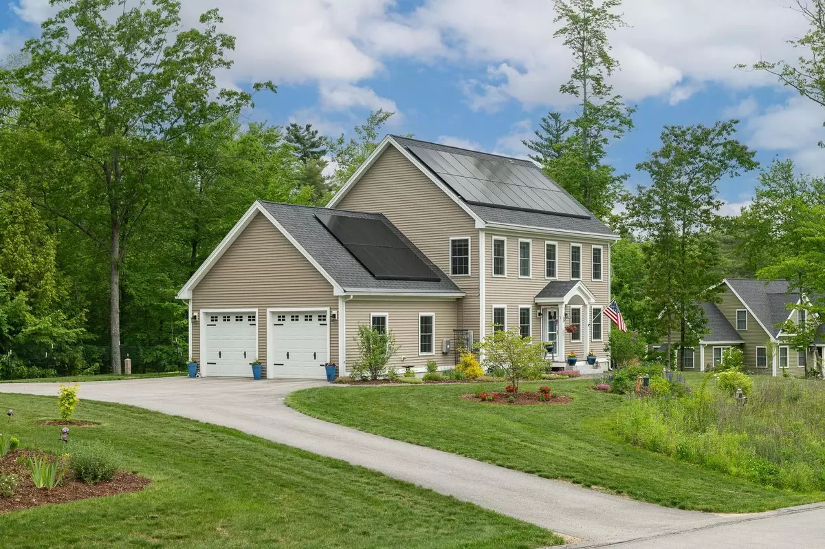 Epping, NH 03042,8 Kennard RD