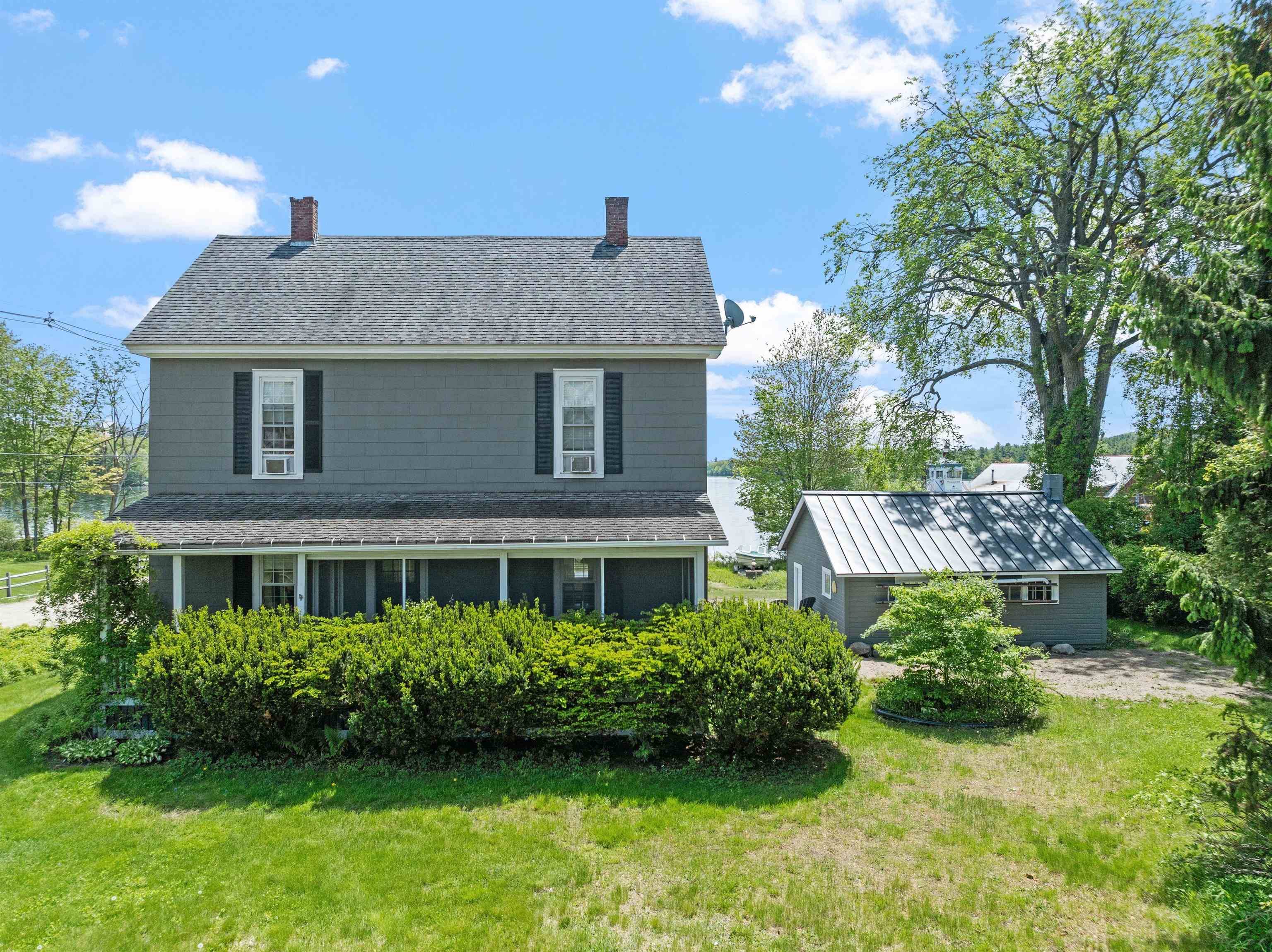 Center Harbor, NH 03226,10 Wharf RD