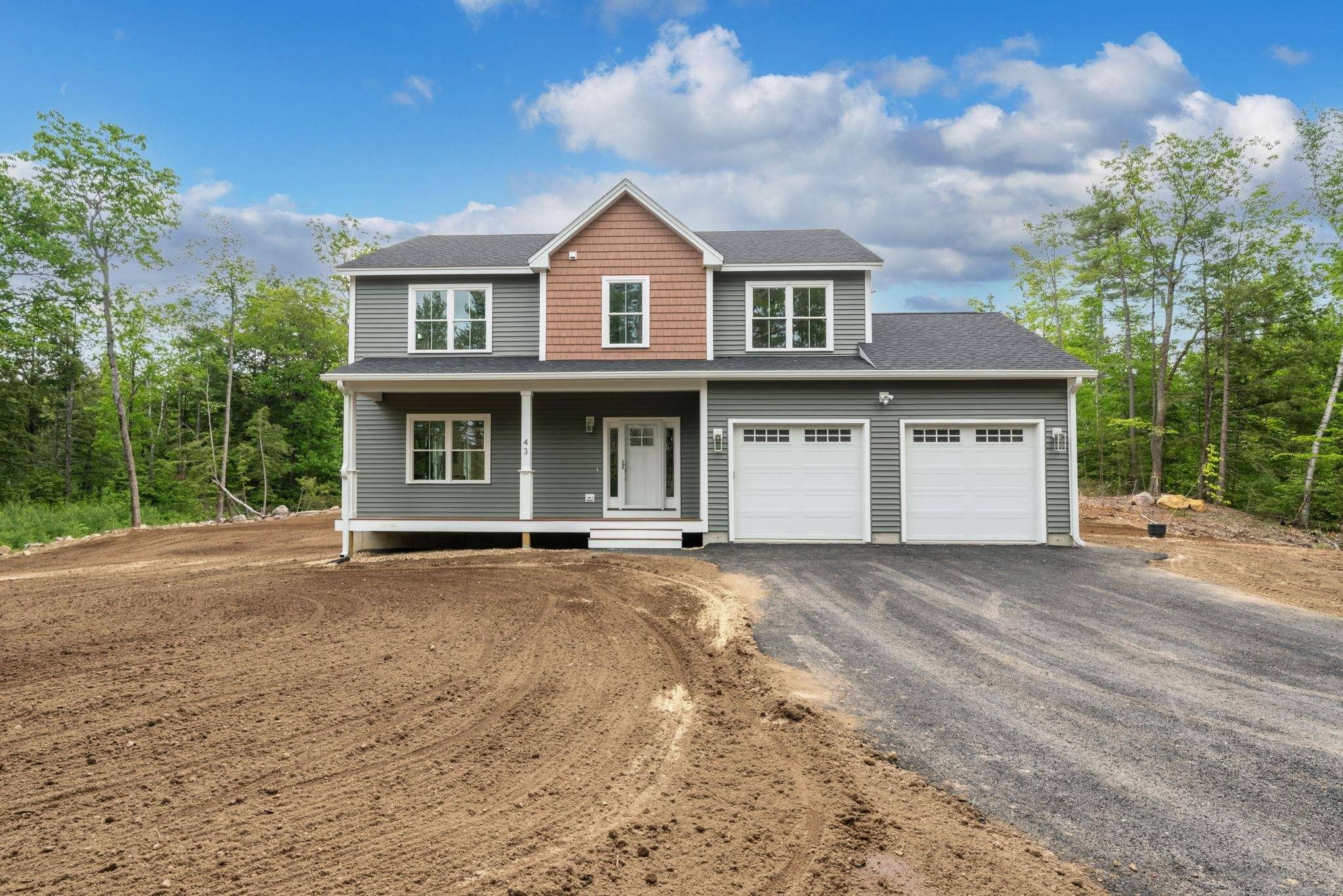 43 Salisbury RD, Mont Vernon, NH 03057