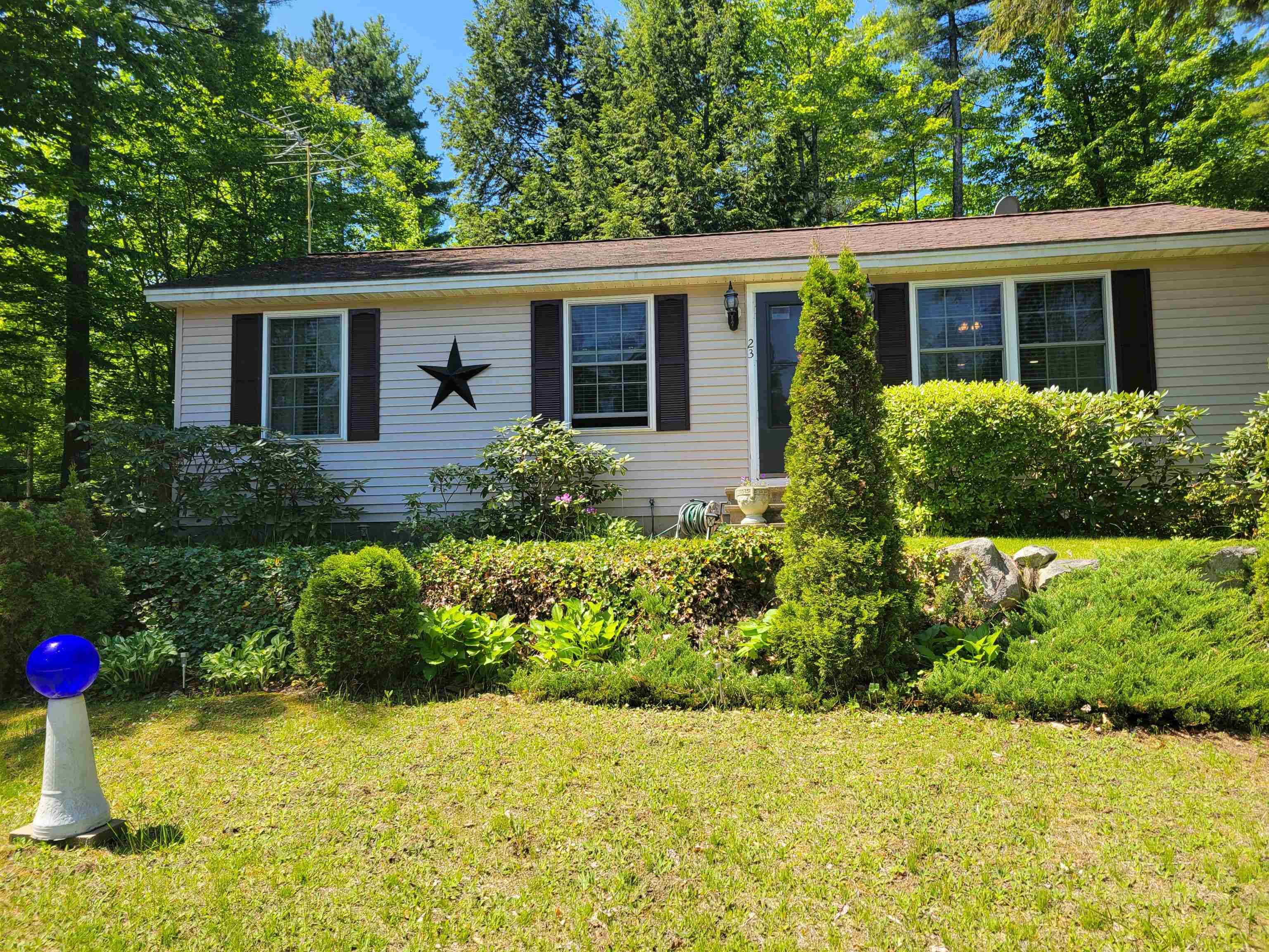 23 Birch Tree LN, Ossipee, NH 03864
