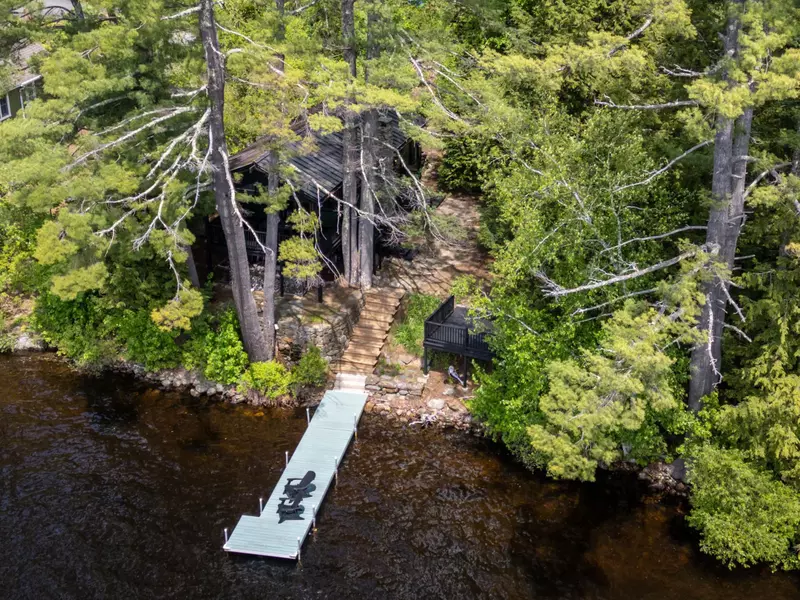 376 White Oak RD, Barnstead, NH 03225