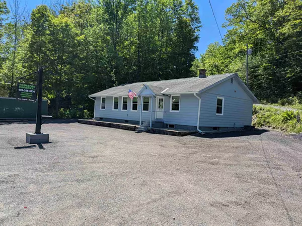 Keene, NH 03431,711 Marlboro RD
