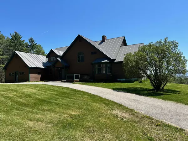Newbury, VT 05051,487 Stevens PL