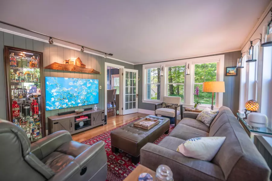 20 Ray Hill RD, Wilmington, VT 05363