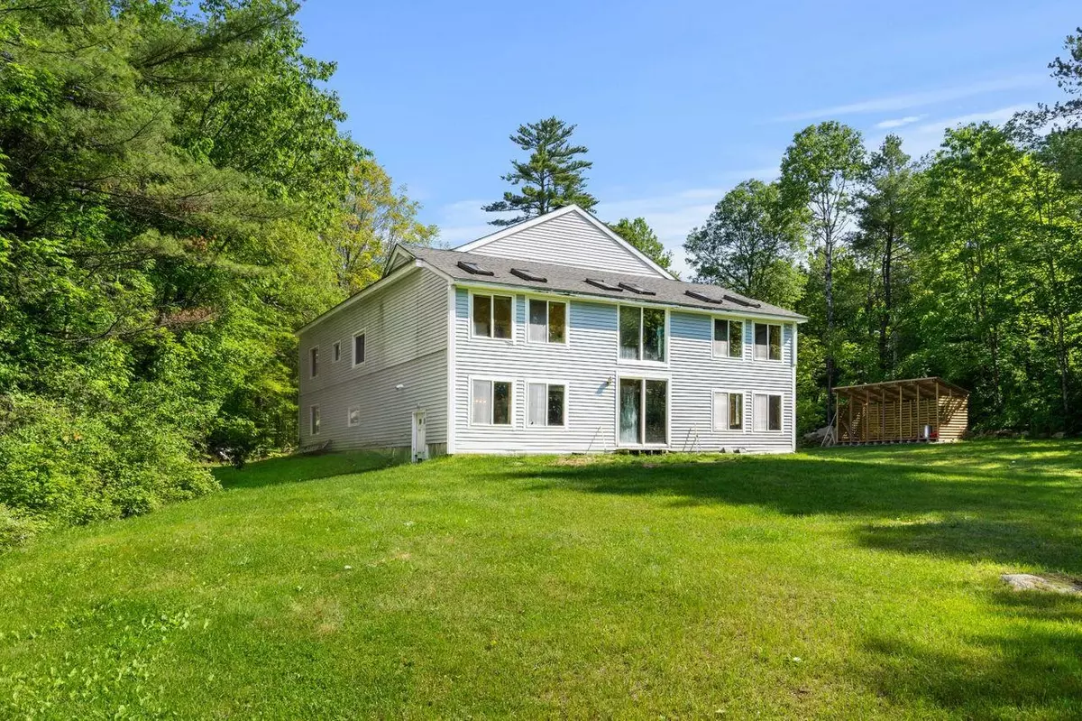 Loudon, NH 03307,96 Kenney RD