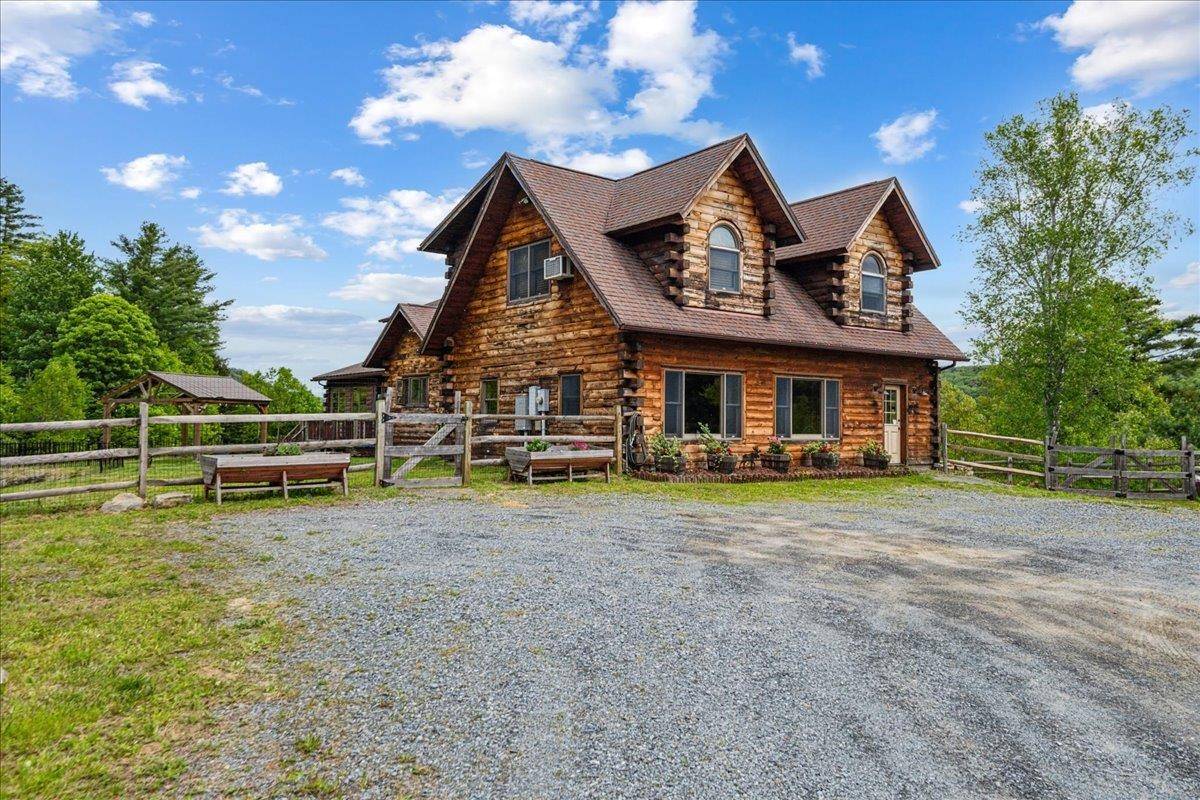 West Fairlee, VT 05045,154 Manley Hill RD