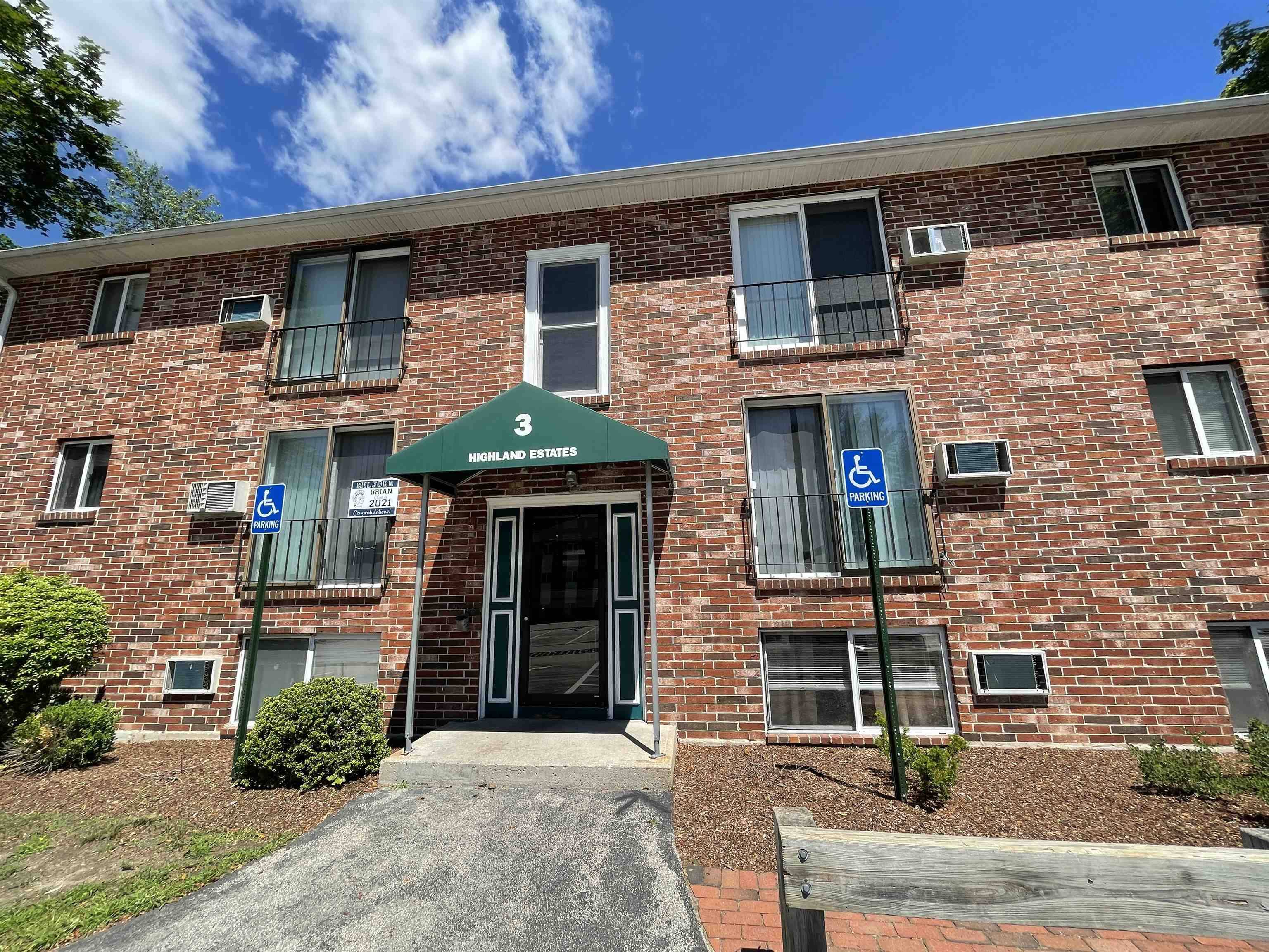 Milford, NH 03055,93 West ST #56
