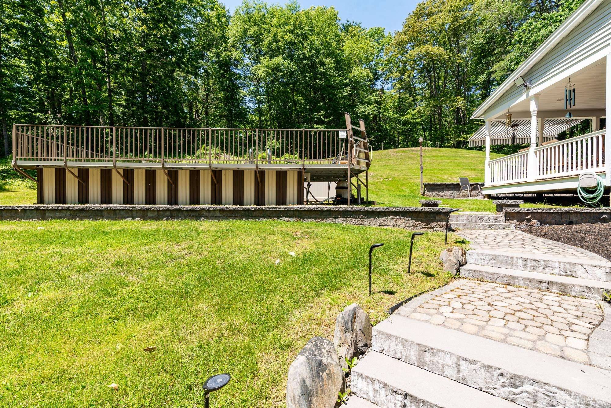 Dover, NH 03820,4 Mones Folly DR