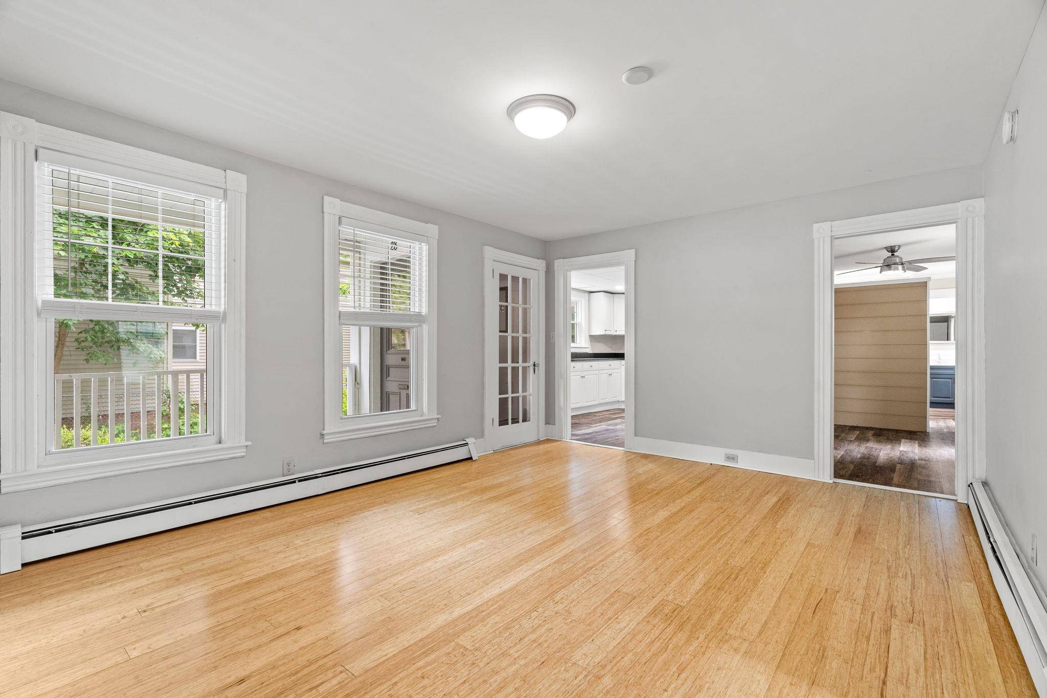 Exeter, NH 03833,28 Washington ST