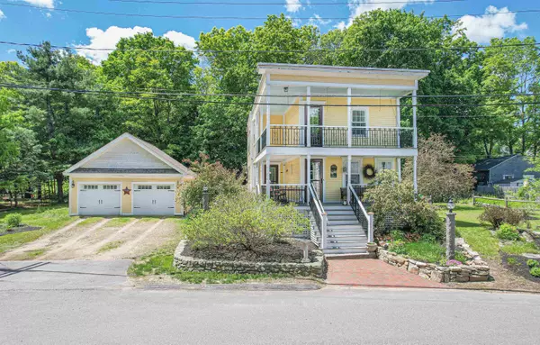 9 Lawes AVE, Bedford, NH 03110