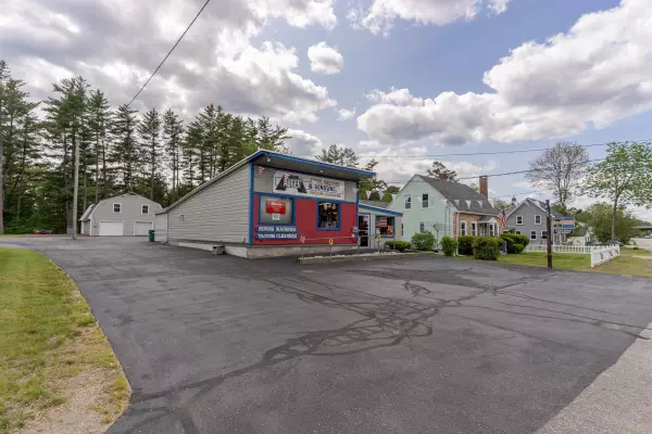 Rochester, NH 03867,100 Chestnut Hill RD