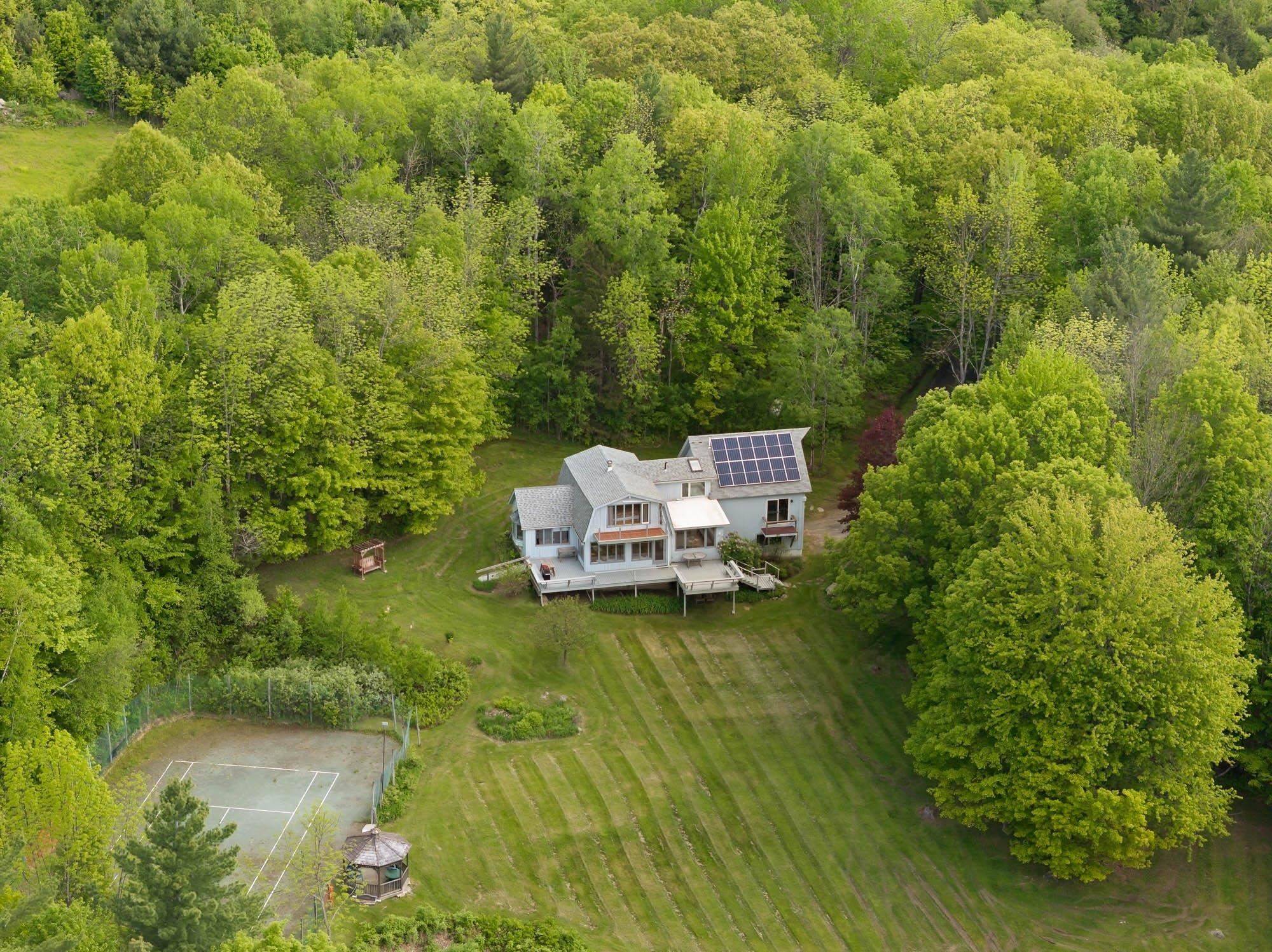 Fayston, VT 05660,1065 Center Fayston RD