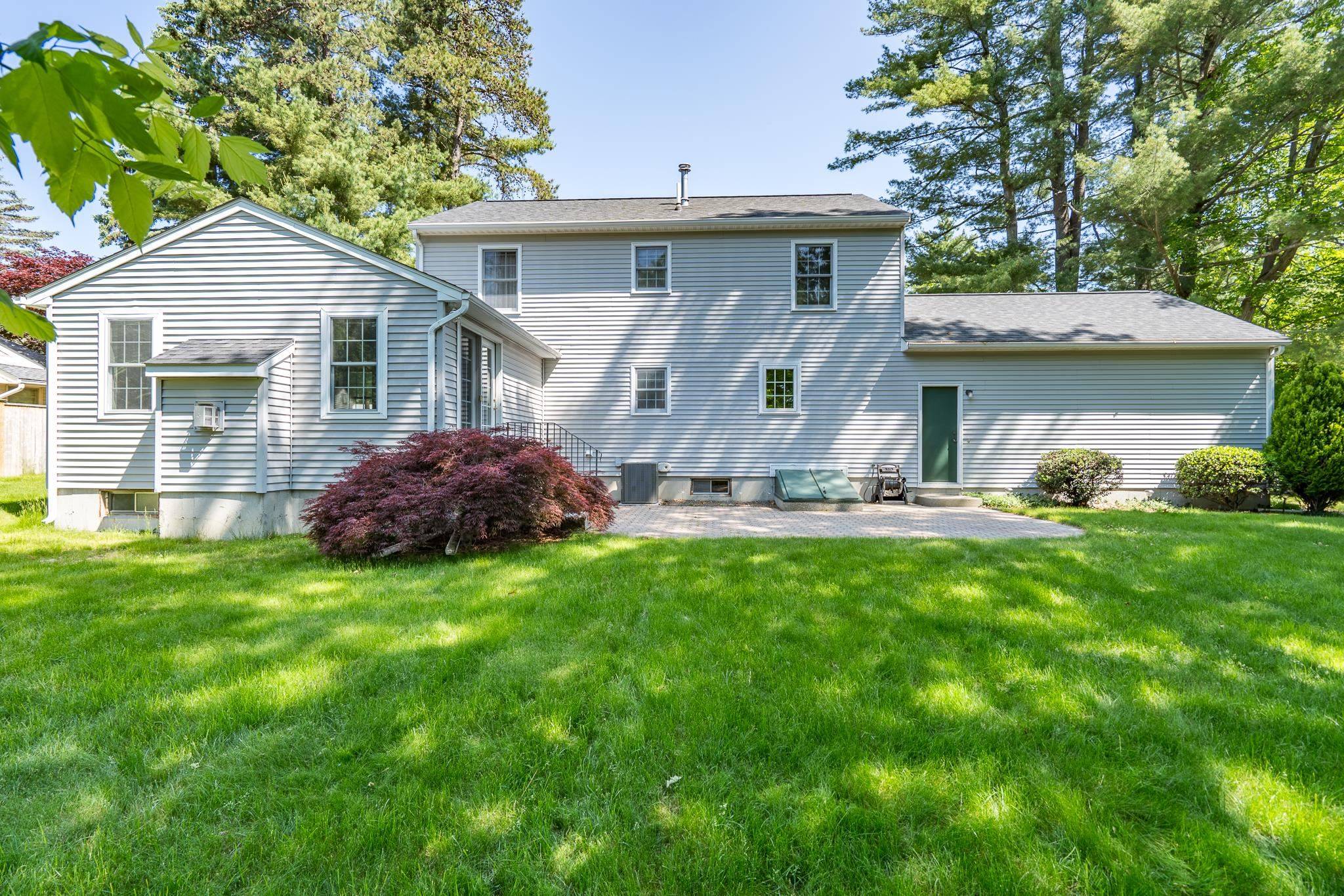 Nashua, NH 03064,4 Edith AVE