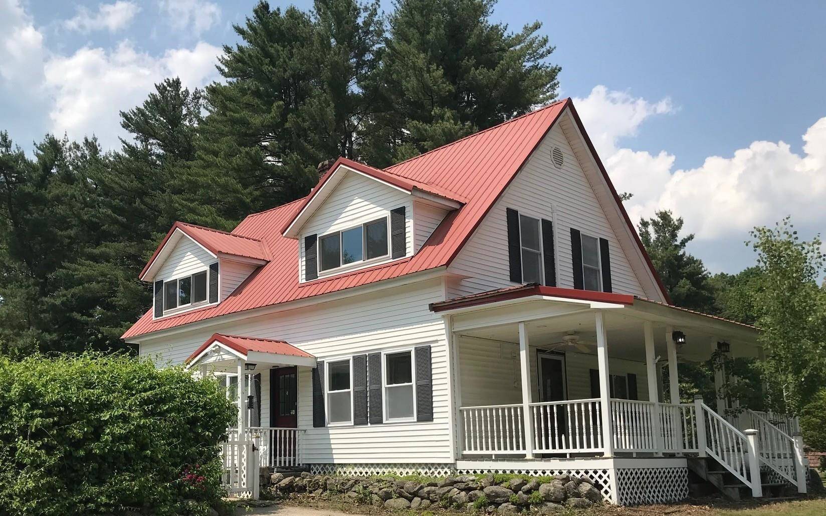 29 Benton RD, Hooksett, NH 03106